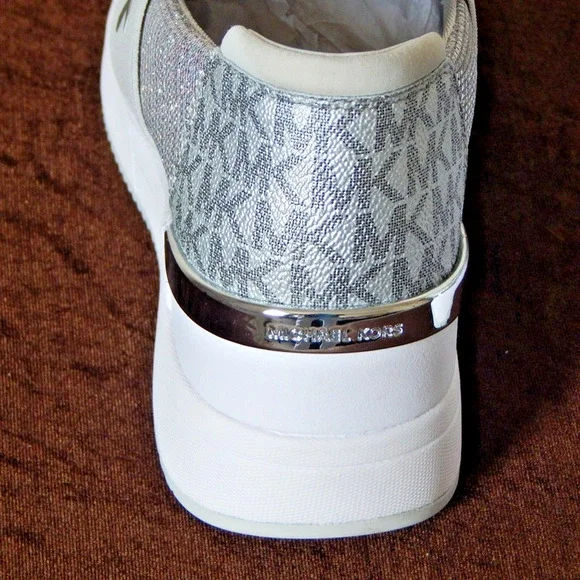 Michael Kors Felix Trainer Silver Rainbow Glitter Wedge Sneaker Shoe 8.5 M NIB - Picture 8 of 11